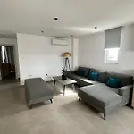 Living Boutique Adults Only Apartment