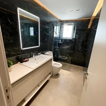 Living Boutique Adults Only Apartment
