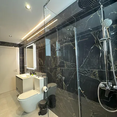 Living Boutique Adults Only Апартаменты