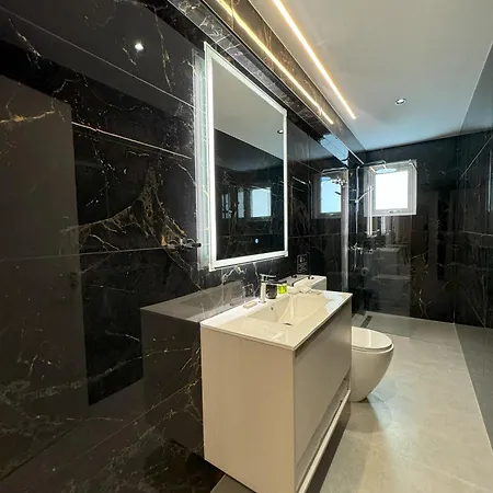 Living Boutique Adults Only Apartment *