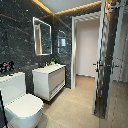 Διαμέρισμα Living Boutique Adults Only Αγία Νάπα