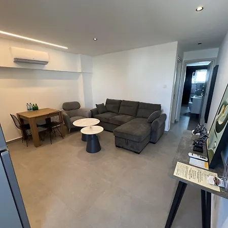 Apartman Living Boutique Adults Only