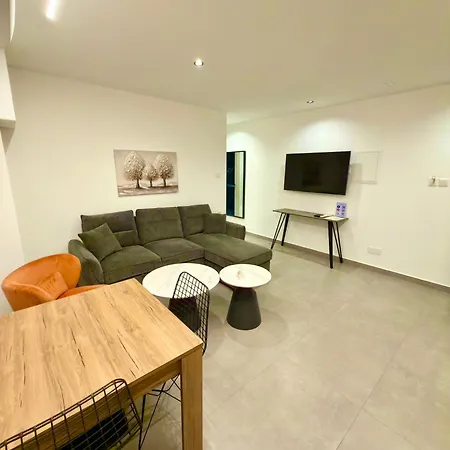 Living Boutique Adults Only Apartment *