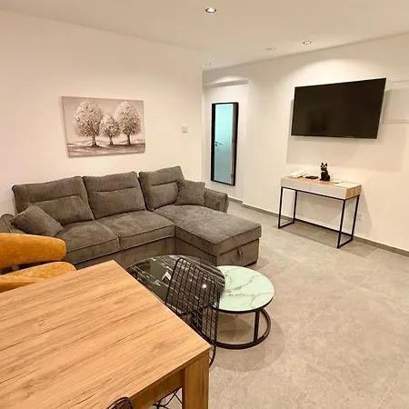 Living Boutique Adults Only * Ayia Napa