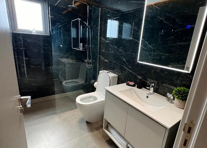 Living Boutique Adults Only *