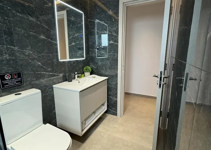 アパート Living Boutique Adults Only アヤナパ